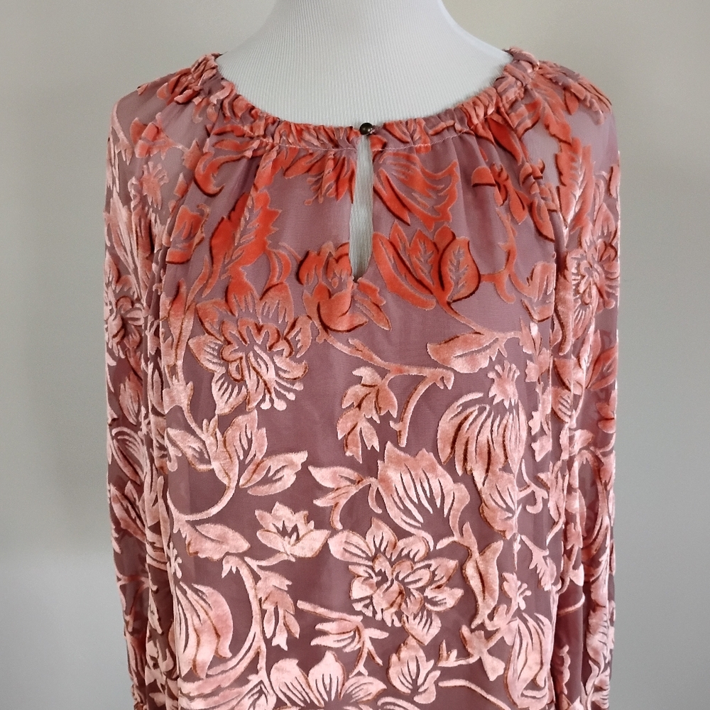 Sundance Eloise Burn Out Velvet Ruffled Bell Sleeve Blouse Size L - Picture 3 of 10
